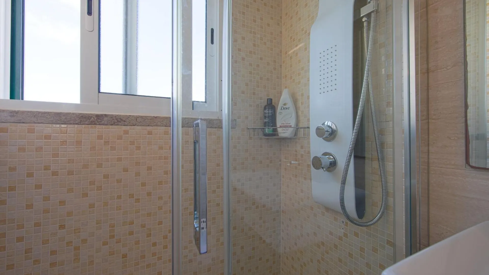 *** Guest house Gaspar House Lisbon Portugal